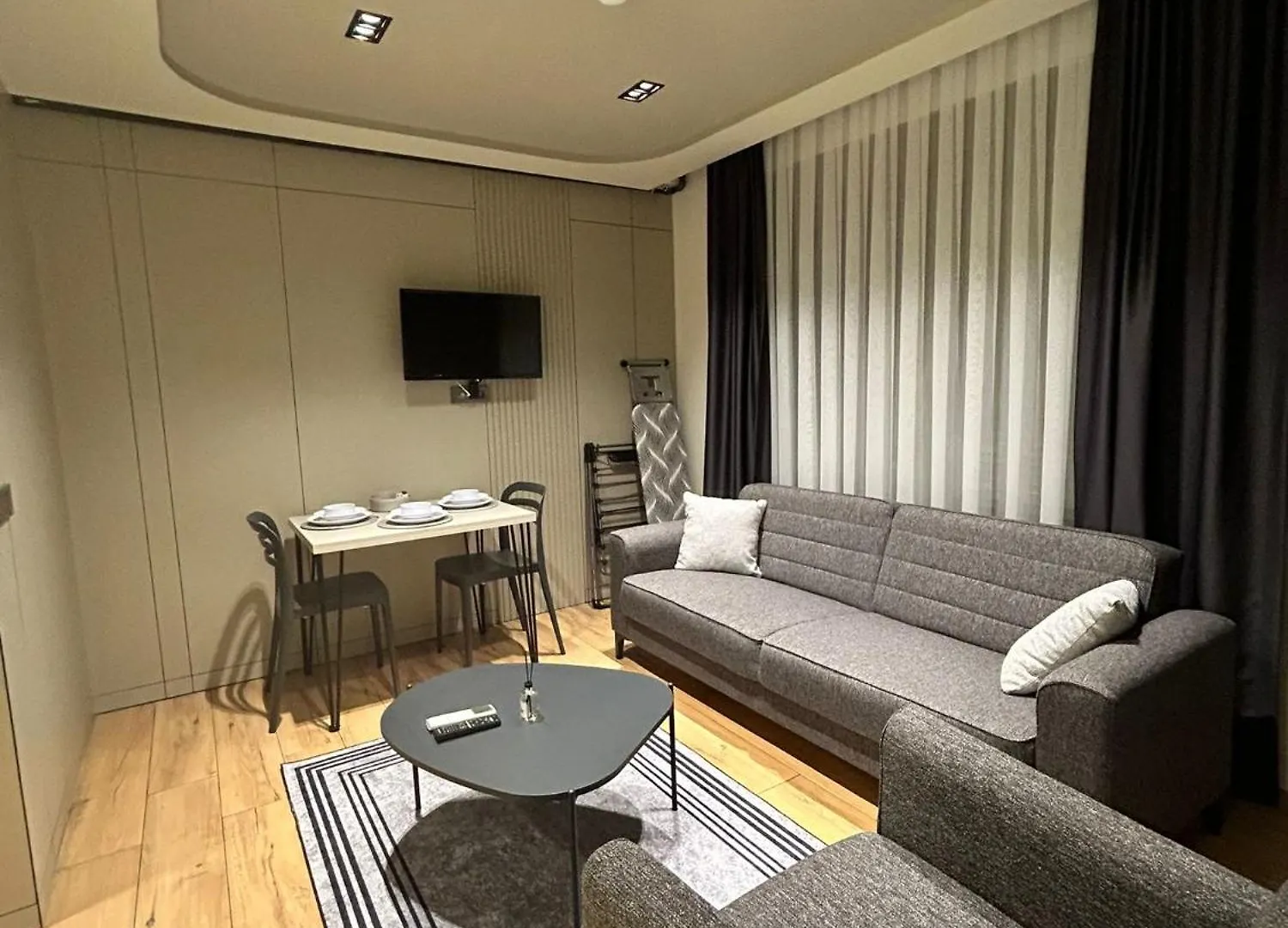 アパート Grand Diker Port Residence アンタルヤ