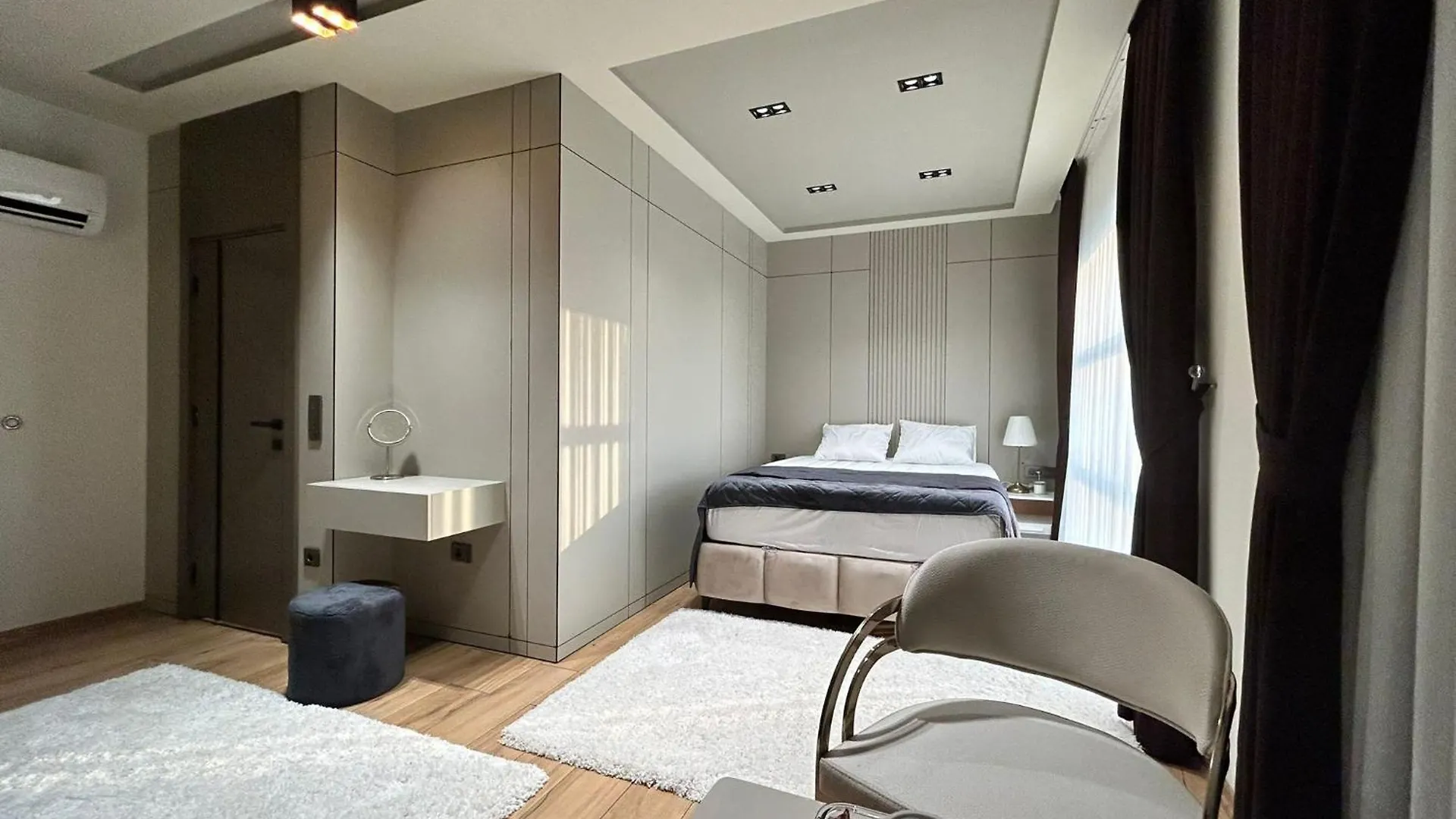 アパート Grand Diker Port Residence アンタルヤ